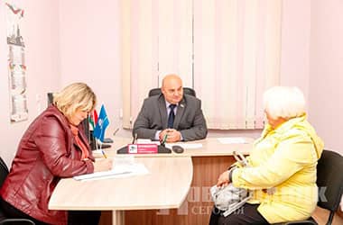 Председатель горисполкома провел личный прием граждан в ЖЭС-1