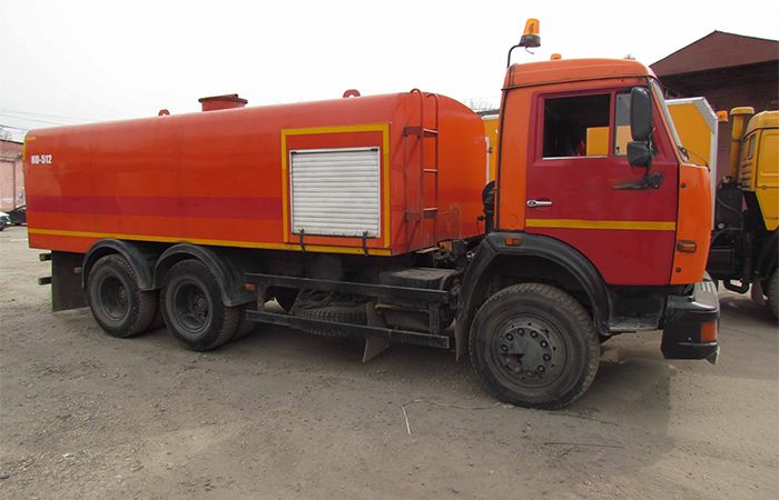 КАМАЗ 53215 КО 512 (прамыванне каналізацыі)
